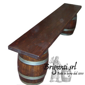 Panche da botte in legno. Panchine in legno da pranzo, da cena, da colazione,  snack bar per bar, pub, ristorante, osteria, cantina, birreria, taverna, cantina, tavernetta, enoteca