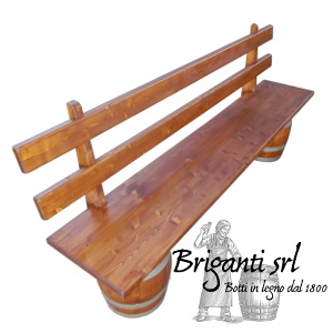 Panca rustica con schienale da botti in legno